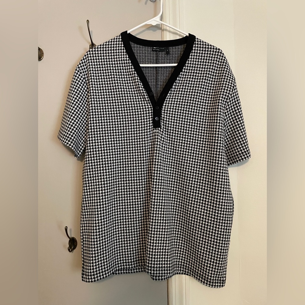 Zara Black and White Houndstooth Top